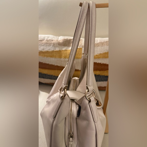 Coach Madison Carlyle Shoulder Bag Chalk Leather F37637 Hobo Tote Purse - Picture 5 of 15